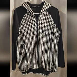 Susan Graver Black and White Houndstooth Jacket